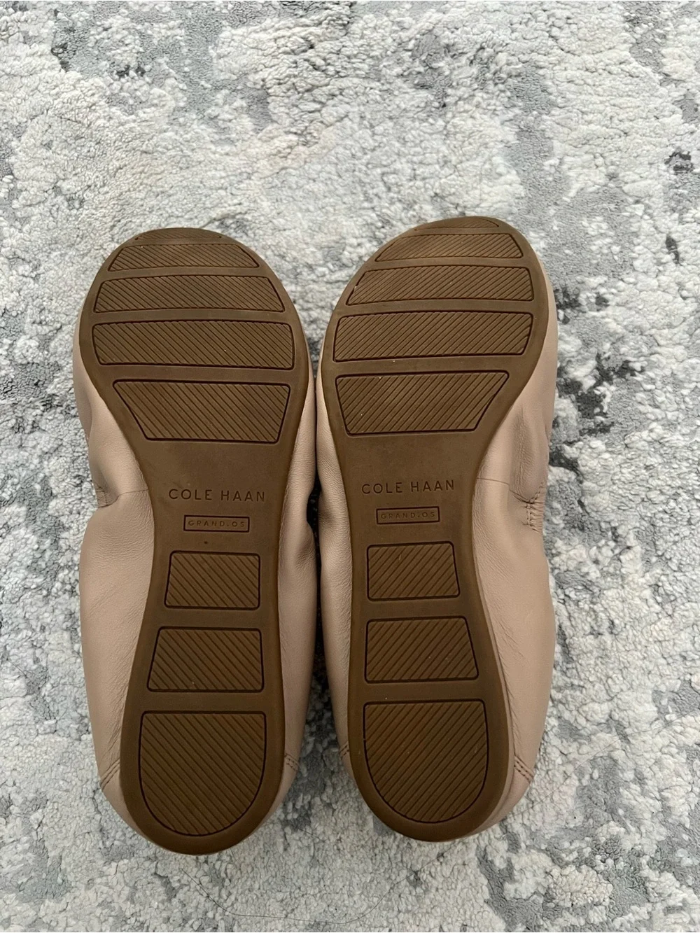 VEUC Cole Haan Tali bow ballet flats size 6.5B